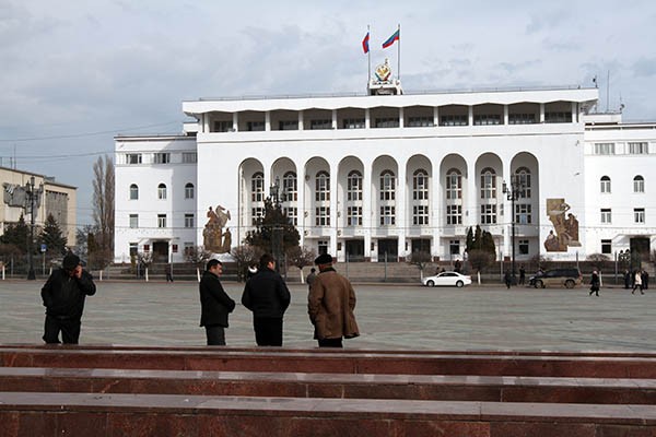 Белый дом может помочь, но может и усложнить проблемы