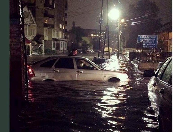 ...но всё чаще – проблемы с водоотведением...